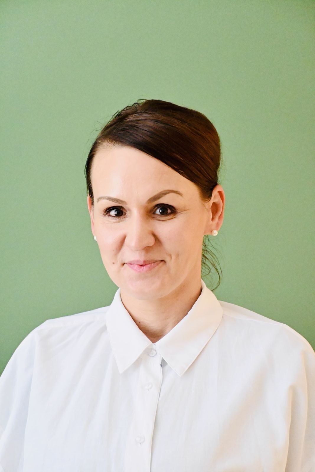 02F940CD-DAE8-475A-8BD9-165288503322